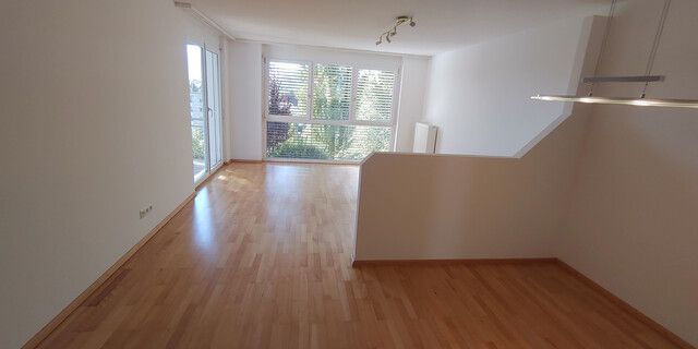 Helle Drei-Zimmerwohnung mit Ausblick über Götzis in ruhiger Lage am Wald