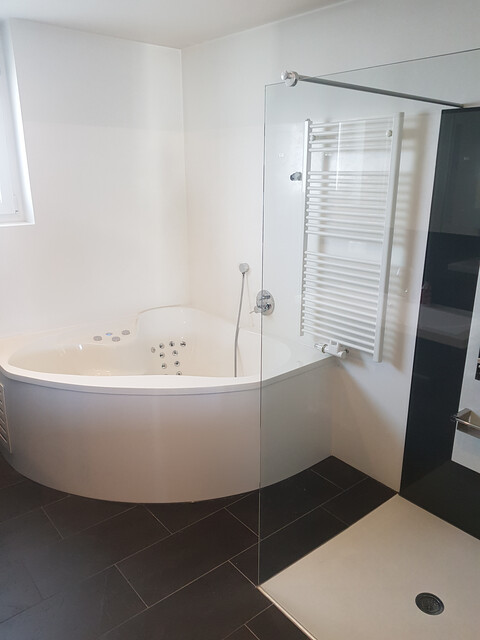 Wunderschöne 3-Zimmer-Wohnung in zentraler Lage mit großer Terrasse