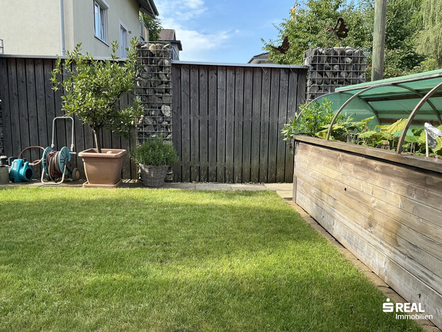 Gepflegte Doppelhaushälfte im Rohrbach in sehr ruhiger Lage