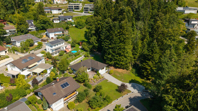 Wo Ruhe Raum bekommt – gepflegtes Einfamilienhaus mit eigenem Wald