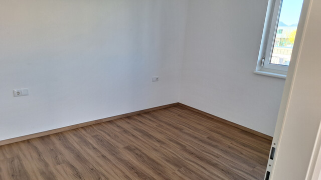 Schöne helle 2-Zimmer-Wohnung mit Balkon  in Hohenems - sehr gute Lage - Grenznähe Schweiz!!