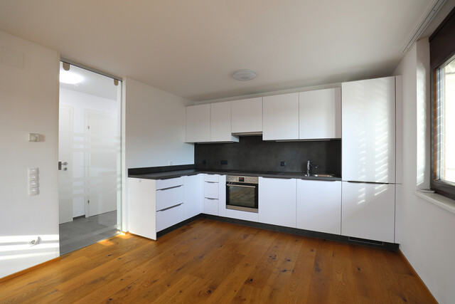 Neuwertige 3 Zimmer Wohnung mit großer Terrasse in Meiningen