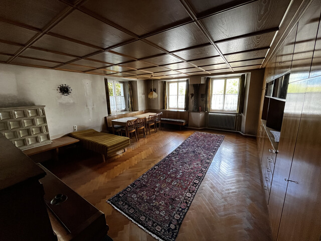 Traditionsreiches Wohnhaus mit großzügigem Grundstück in Rankweil