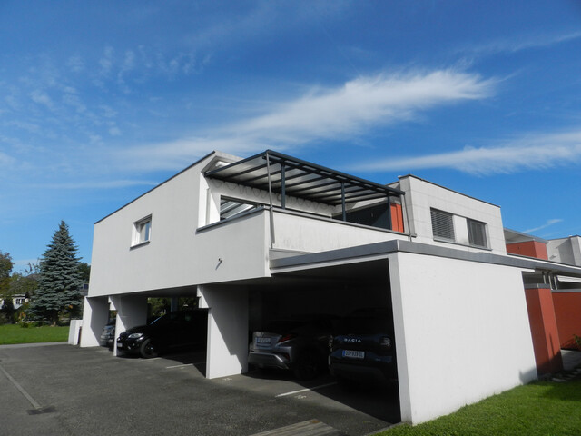 Moderne 3-Zimmer-Dachgeschosswohnung in Lustenau !