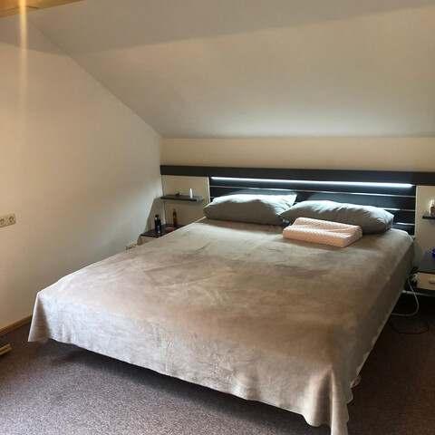 Geräumige 3-Zimmer-Dachgeschosswohnung zu vermieten