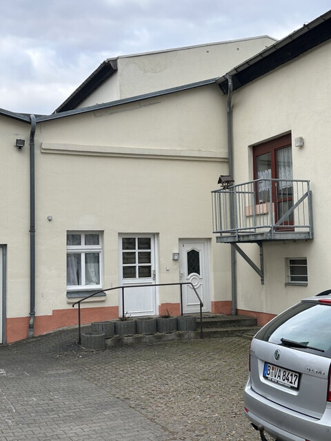 Renditeobjekt. Wohn-/Geschäftshaus - betreutes Wohnen