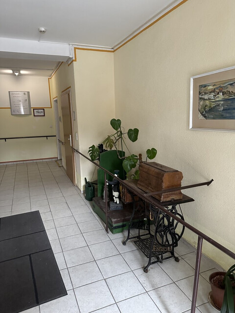 Renditeobjekt. Wohn-/Geschäftshaus - betreutes Wohnen