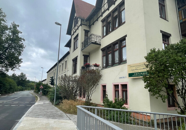 Renditeobjekt. Wohn-/Geschäftshaus - betreutes Wohnen