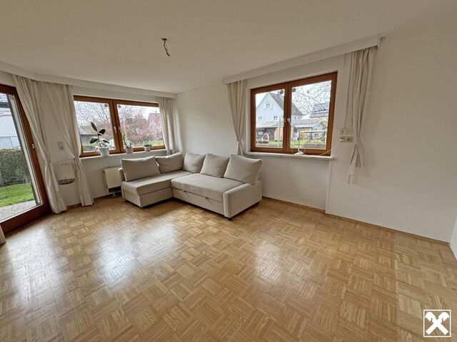 Naturnahes Wohnen - Sehr gepflegtes Einfamilienhaus mit Garage