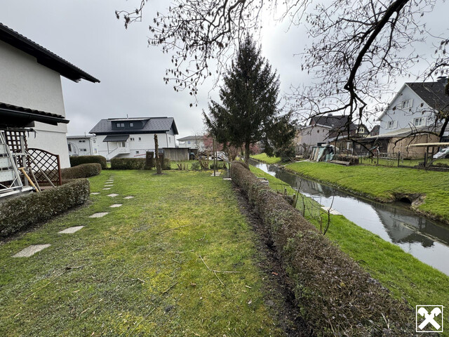 Naturnahes Wohnen - Sehr gepflegtes Einfamilienhaus mit Garage