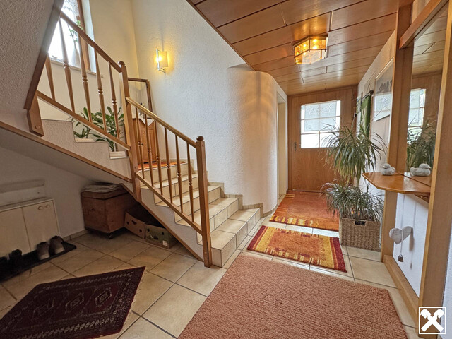 Naturnahes Wohnen - Sehr gepflegtes Einfamilienhaus mit Garage