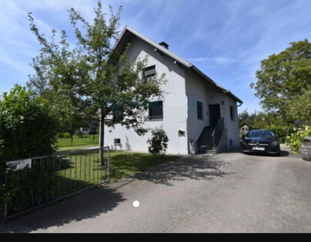 Einfamilienhaus mit großem Grundstück  / ohne Makler / Preis VHB 