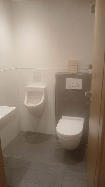 Einfamilienhaus mit großem Grundstück  / ohne Makler / Preis VHB 