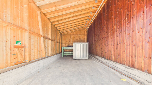 Dornbirn | Gewerbegrundstück mit drei Hallen und Freifläche