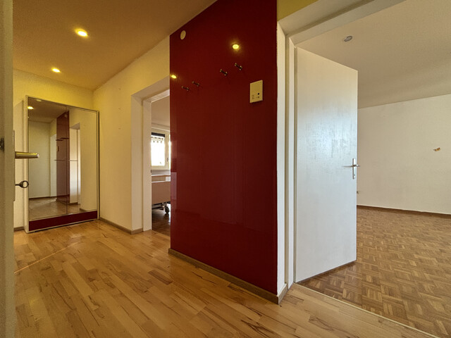 "ohne Provision" geräumige 2,5 Zimmer Wohnung mit Balkon