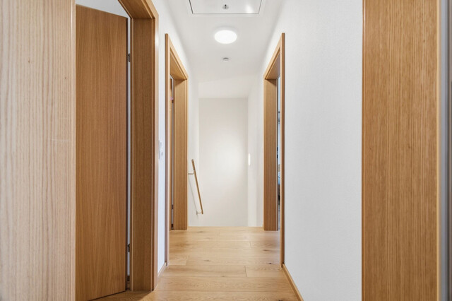 Dornbirn: Modernes 4-Zimmer-Reihenhaus in Massivbauweise mit Garten, Terrasse und Garage