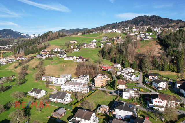 Idyllisches Grundstück mit viel Platz