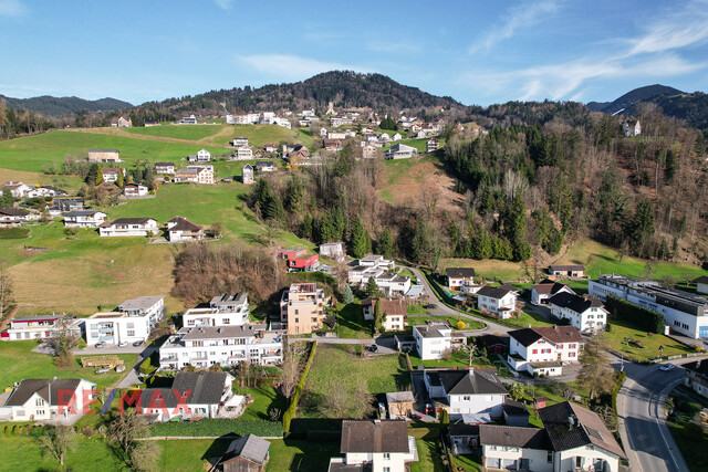 Idyllisches Grundstück mit viel Platz