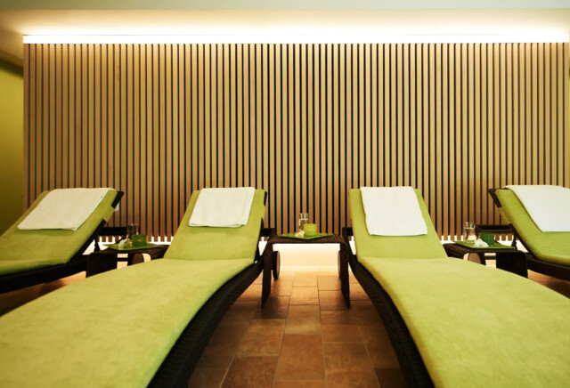 Alpines Design-Juwel im Brandnertal: Etabliertes 4-Sterne-Garni-Hotel in absoluter Spitzenlage zu verkaufen - Mitarbeiterhaus und Verkaufslokal inklusive!