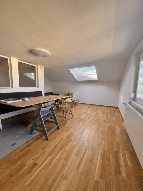 Dachgeschosswohnung in Top Lage von Lauterach neben Jannersee