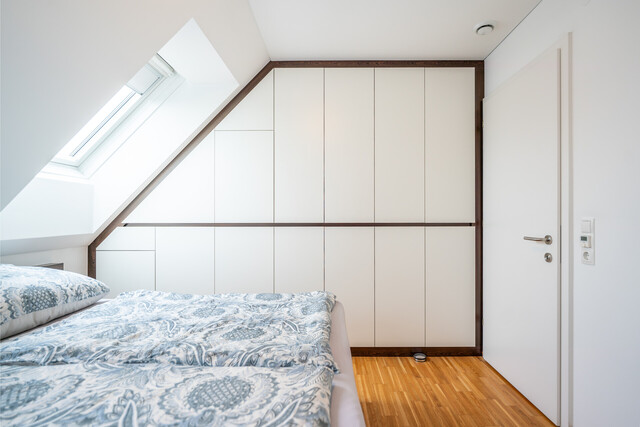 3-Zimmer-Dachgeschosswohnung - beeindruckende Raumhöhe!