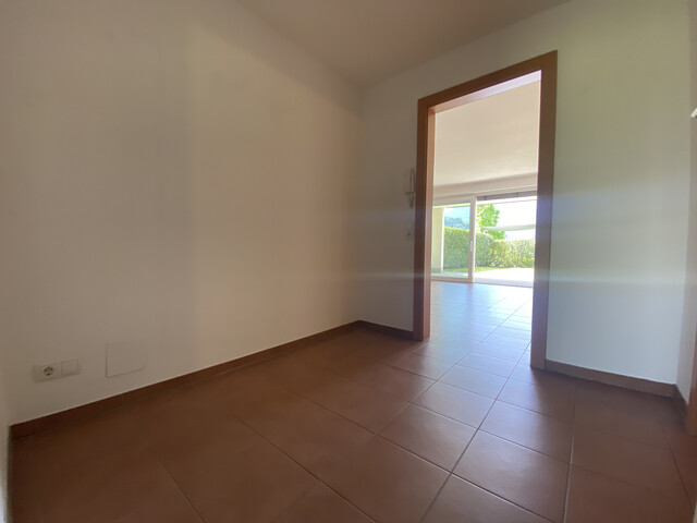 "ohne Provision" moderne, helle 2 Zimmer Gartenwohnung 