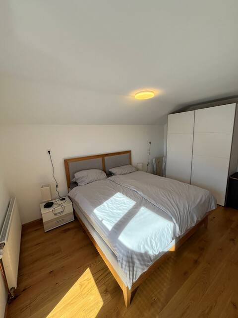 Großzügiges Wohnhaus mit Einliegerwohnung, großem Garten und schöner Aussicht in ruhiger Lage von Tosters-Hub