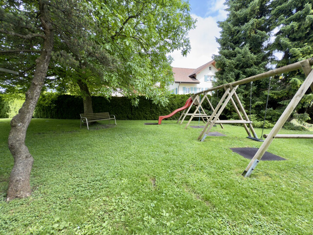 Lustenau: Ankommen und wohlfühlen – 3,5 Zimmer mit Balkon und Freiraum