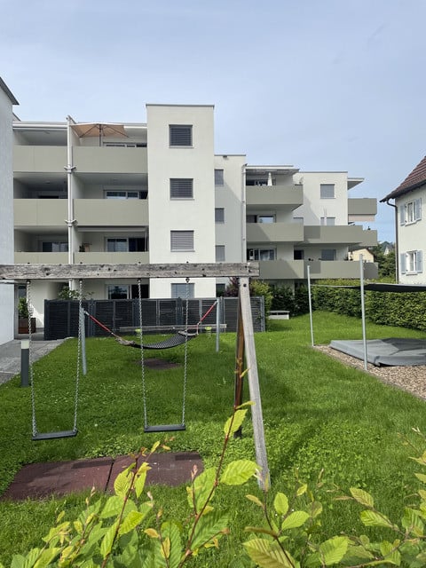 Schöne 3-Zimmer-Dachgeschoßwohnung mit Karrenblick - zentrale Lage!