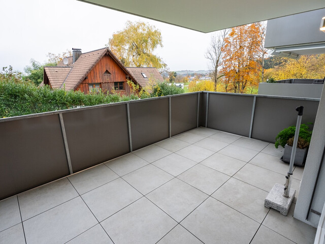 Elegante 2-Zimmer-Wohnung in ruhiger Lage von Lochau mit Tischlermöbel ausgestattet