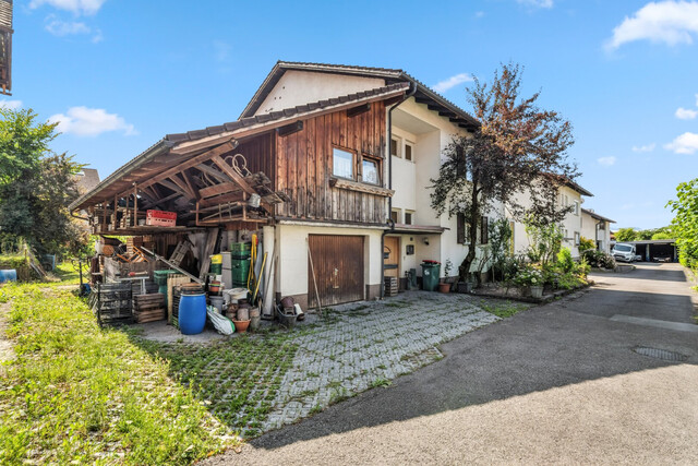 Charmantes Einfamilienhaus in Wolfurt mit großem Garten und Potential - auch als Mehrfamilienhaus geeignet