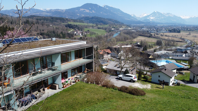 "ohne Provision" helle 3 Zimmer Wohnung mit Balkon in ruhiger und sonniger Lage