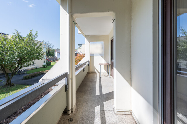Sonnige 2-Zimmer Wohnung mit Balkon in grüner Wohnanlage