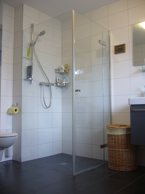 Sonnige 2 Zi Dachgeschoss-Wohnung nahe am Jannersee - provisionsfrei!