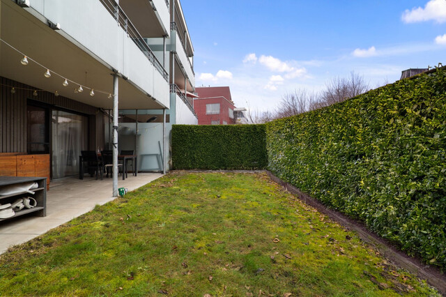 Dornbirn: Moderne 2-Zimmer-Wohnung mit großem Garten und Terrasse