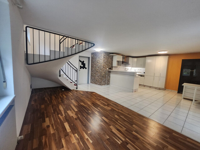 🏡 Stylisches Reihenhaus mit Garten & Wintergarten in Altach 🌿