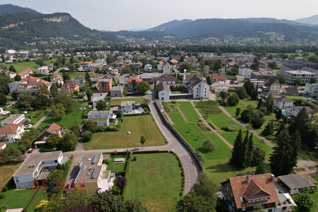 Schönes Grundstück: Bestlage mitten in Lauterach