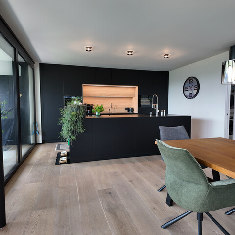 Penthouse  |  exklusiv  |  Bestlage  |  Götzis  |  100 m2 Terrasse  |  2 Tiefgaragenplätze