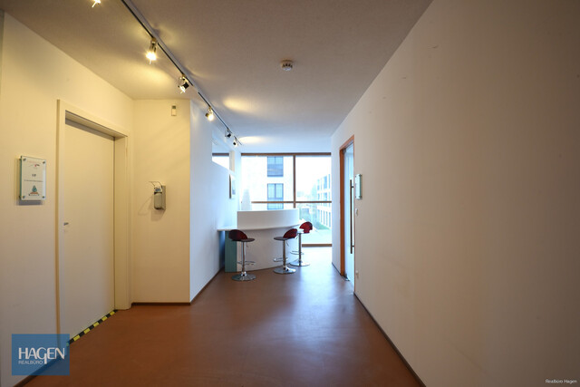 Renditestarkes Gewerbeobjekt in frequentierter Lage - Zweistöckige Praxis-/Gewerbefläche