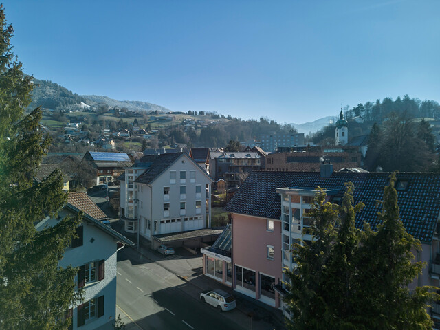 Werthaltige 2-Zimmer-Wohnung mit Aussicht im 3.Geschoss