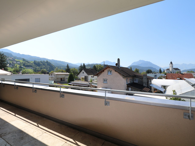 Maisonette Wohnung mit riesiger Dachterrasse