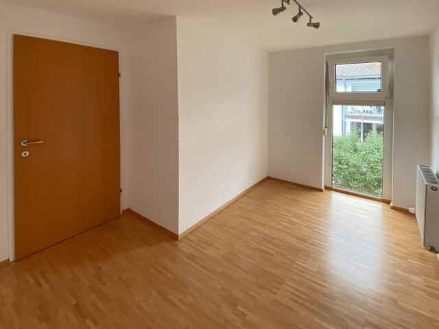 Sonnige 3-Zimmer-Dachgeschosswohnung im Zentrum von Schwarzach