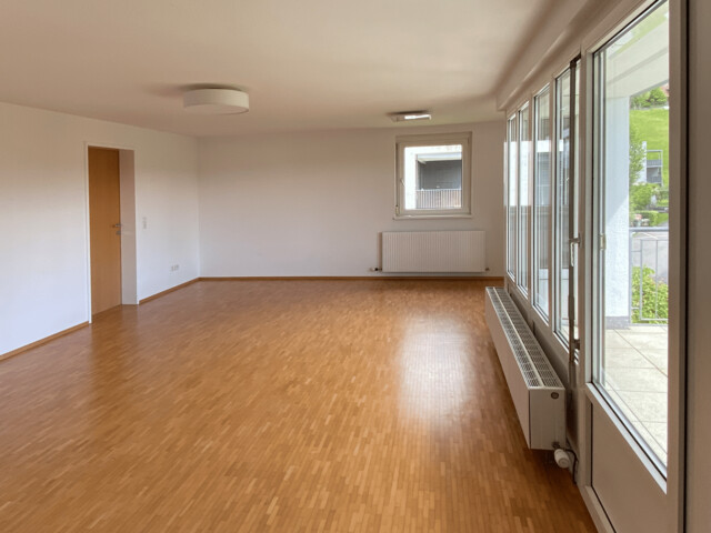 Sonnige 3-Zimmer-Dachgeschosswohnung im Zentrum von Schwarzach