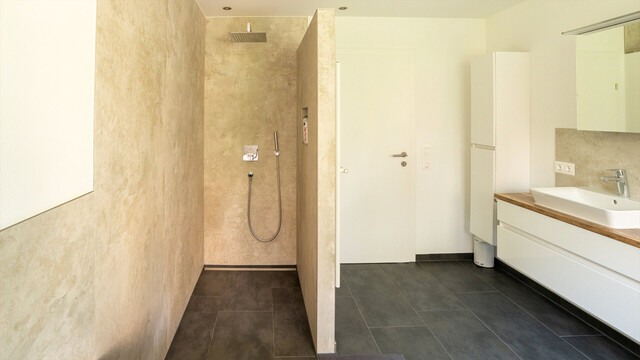 Krumbach | Neuwertiges Zuhause mit Photovoltaik und Luftwärmepumpe