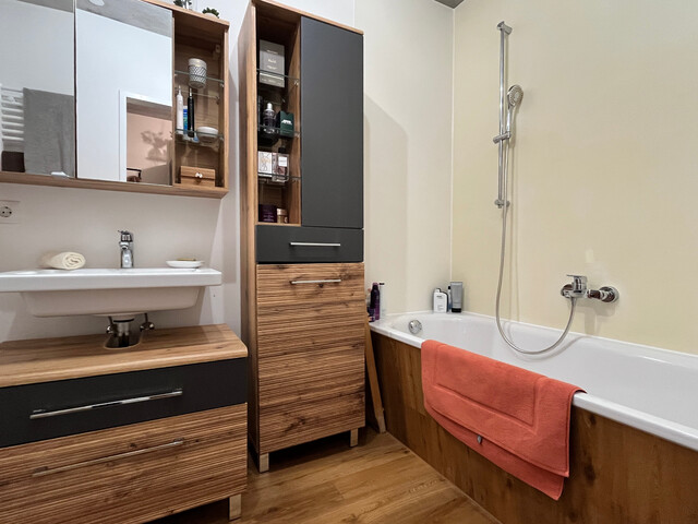 moderne 2 Zimmer-Gartenwohnung zum MIETkauf