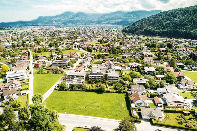 NEUWERTIGE schöne 2-Zimmer Eckterrassenwohnung