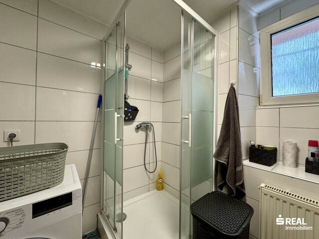 Mehrfamilienhaus mit 5 Wohnungen