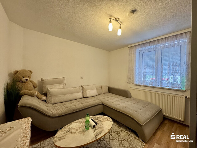 Mehrfamilienhaus mit 5 Wohnungen