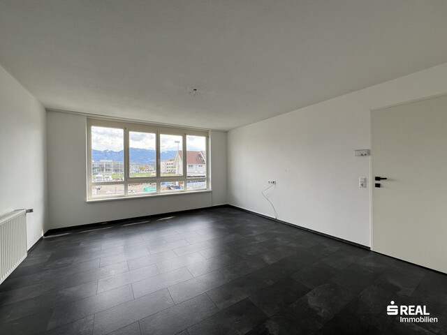 Großzügige 6-Zimmer-Wohnung mit Option auf zwei separate Einheiten