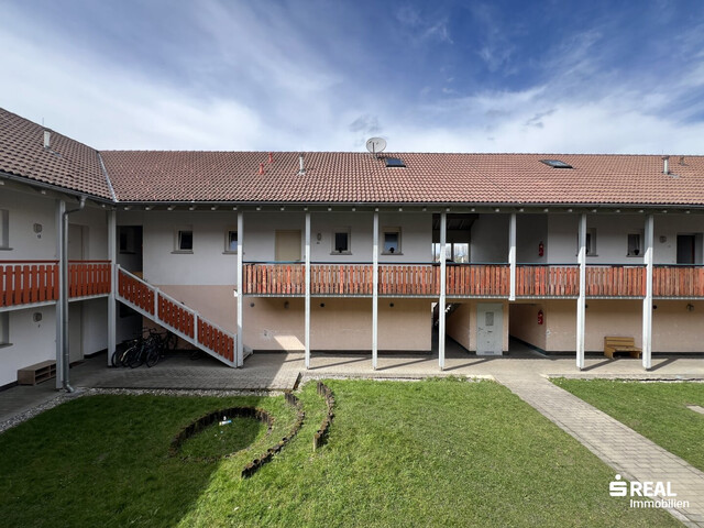 Großzügige 6-Zimmer-Wohnung mit Option auf zwei separate Einheiten